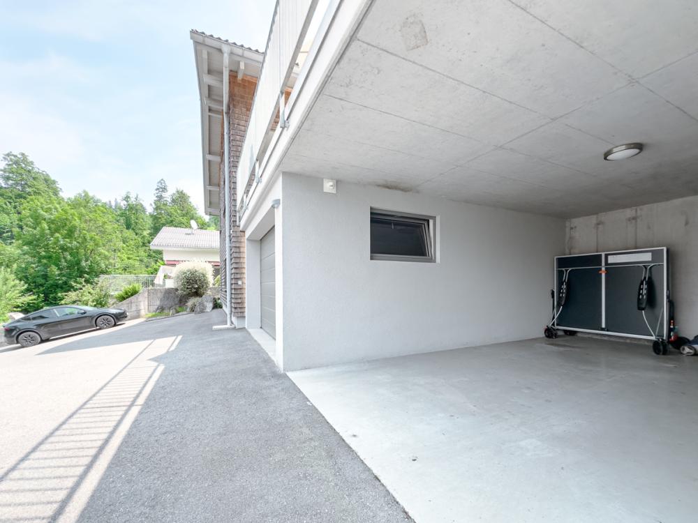 Außenansicht Carport