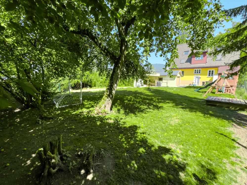 Grundstück