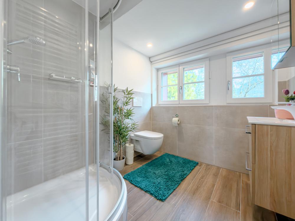 Badezimmer 1. OG