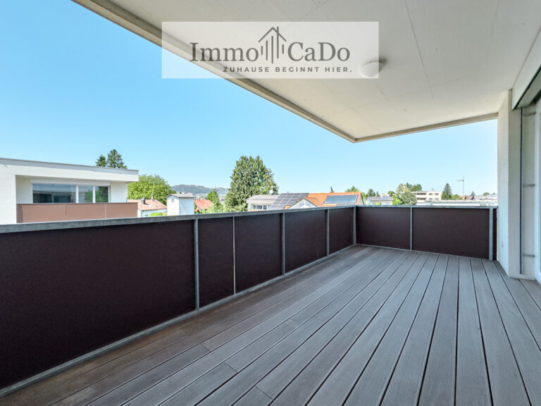 Helle, gepflegte 2-Zimmer-Wohnung mit großzügigem Balkon in Lustenau
