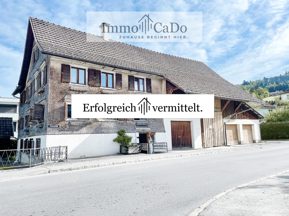 Gemütliche 3 Zimmerwohnung in älterem Wohnhaus in Schwarzach zu vermieten
